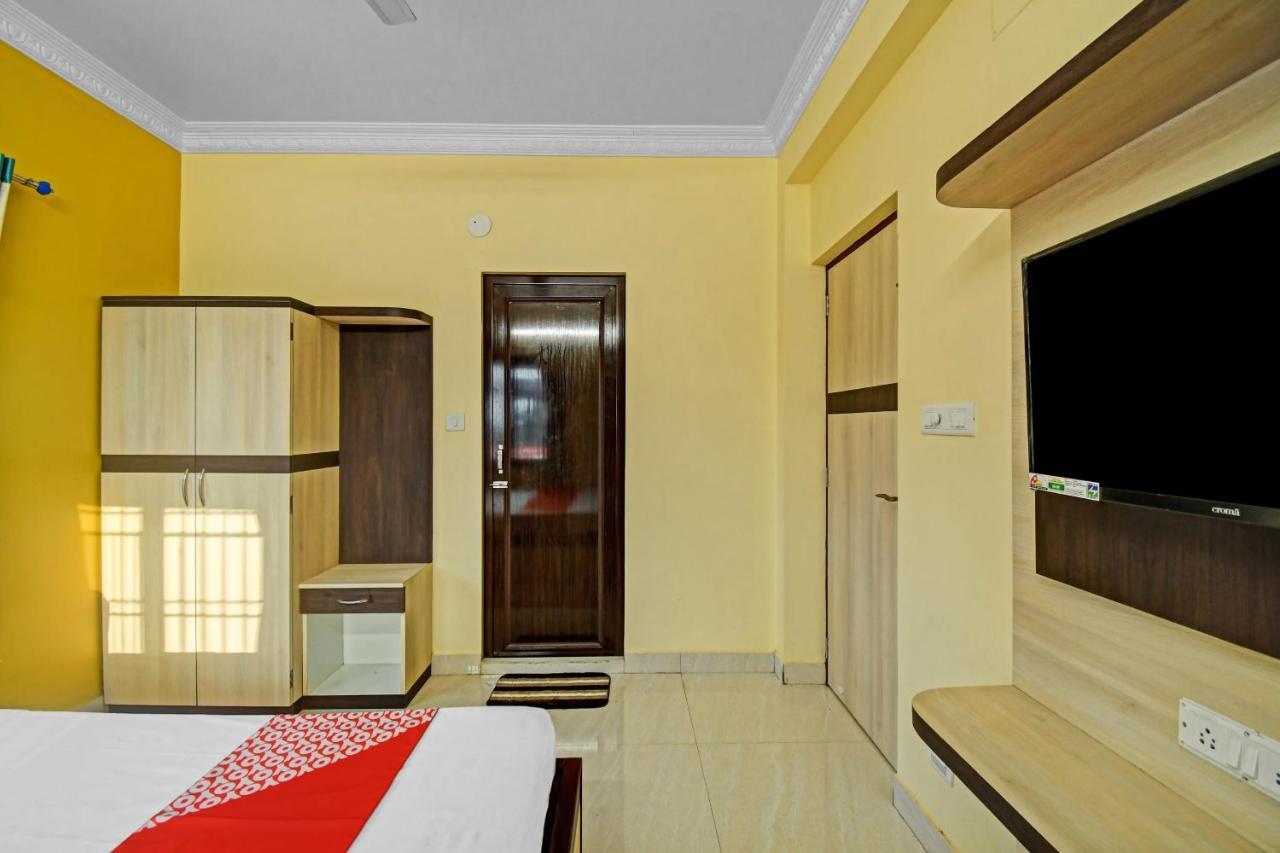 Oyo Flagship 84655 S S Guest House Calcutta Buitenkant foto