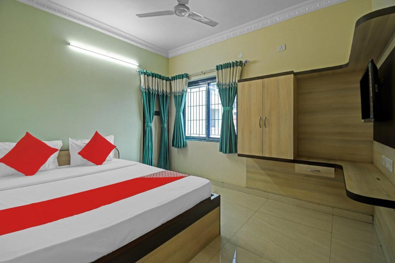 Oyo Flagship 84655 S S Guest House Calcutta Buitenkant foto